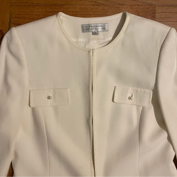 Tahari Arthur S. Levine off white long blazer coat size 6 - Picture 2 of 15